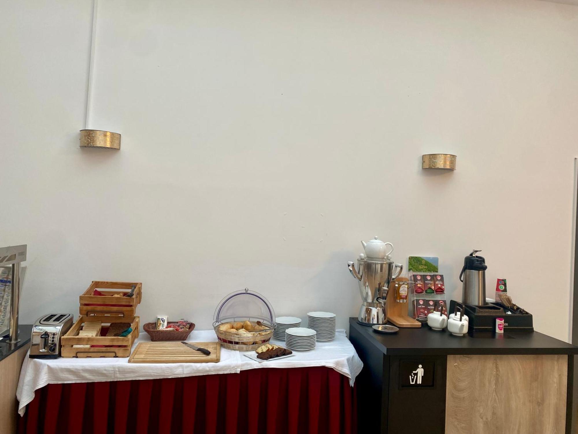 Trip Inn Hotel Duesseldorf ノイス エクステリア 写真