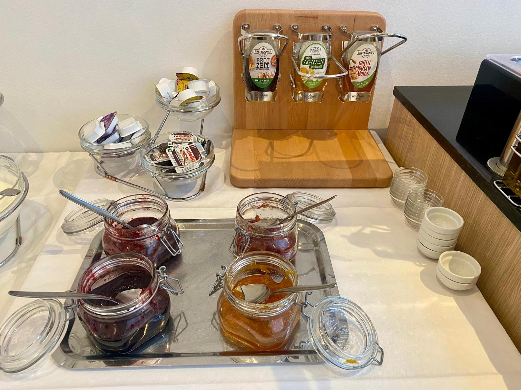 Trip Inn Hotel Duesseldorf ノイス エクステリア 写真