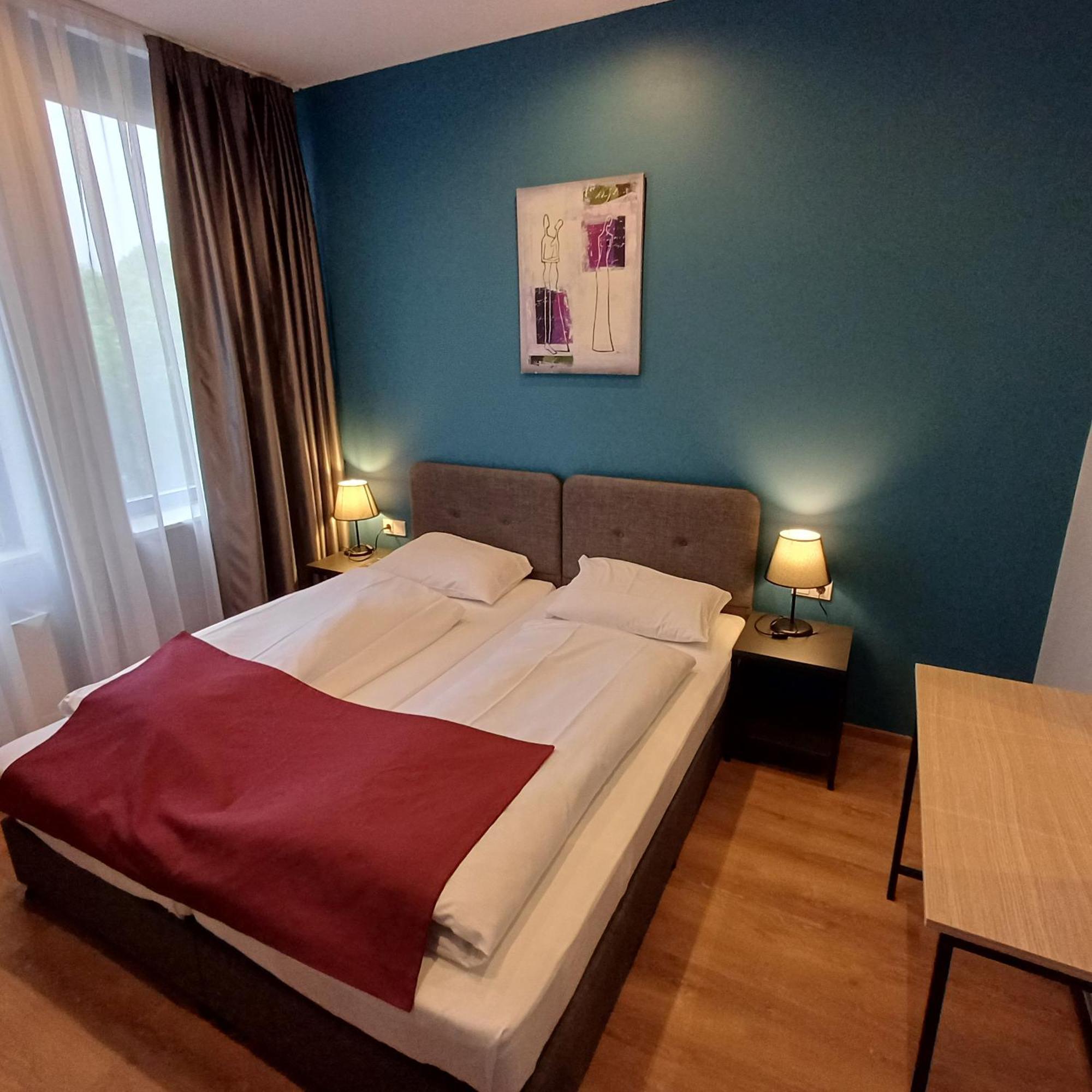 Trip Inn Hotel Duesseldorf ノイス エクステリア 写真